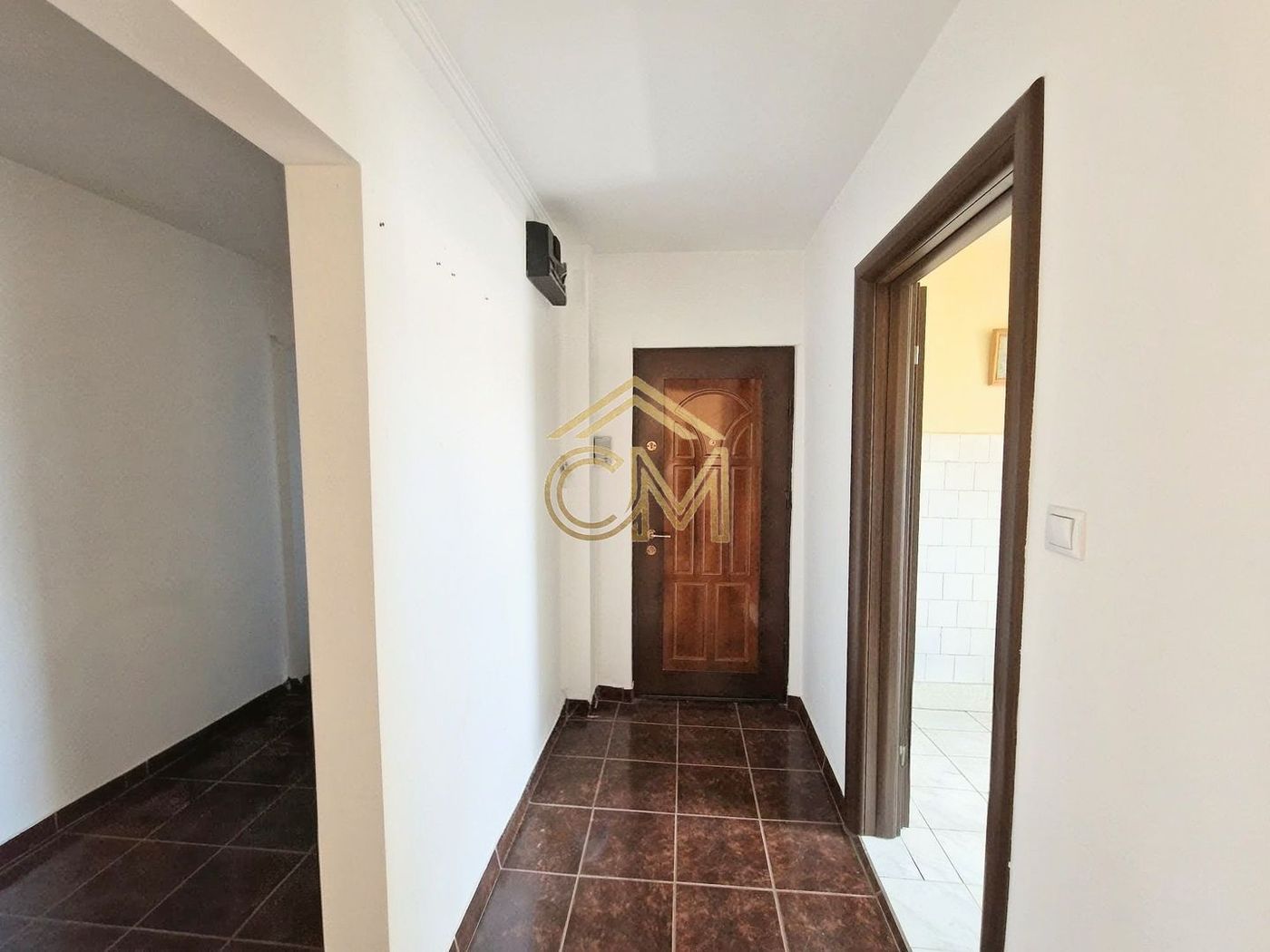 Apartament 4 Camere-2 Bai-2 Balcoane- Pivnita-80 MP - foto 6