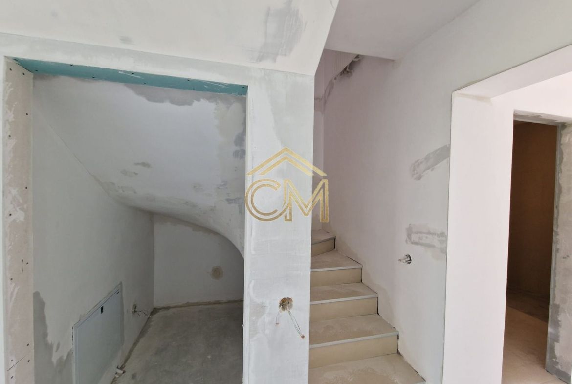 Casă 4 Camere - 110 MPU - 264 MP Teren - Terasa - foto 7