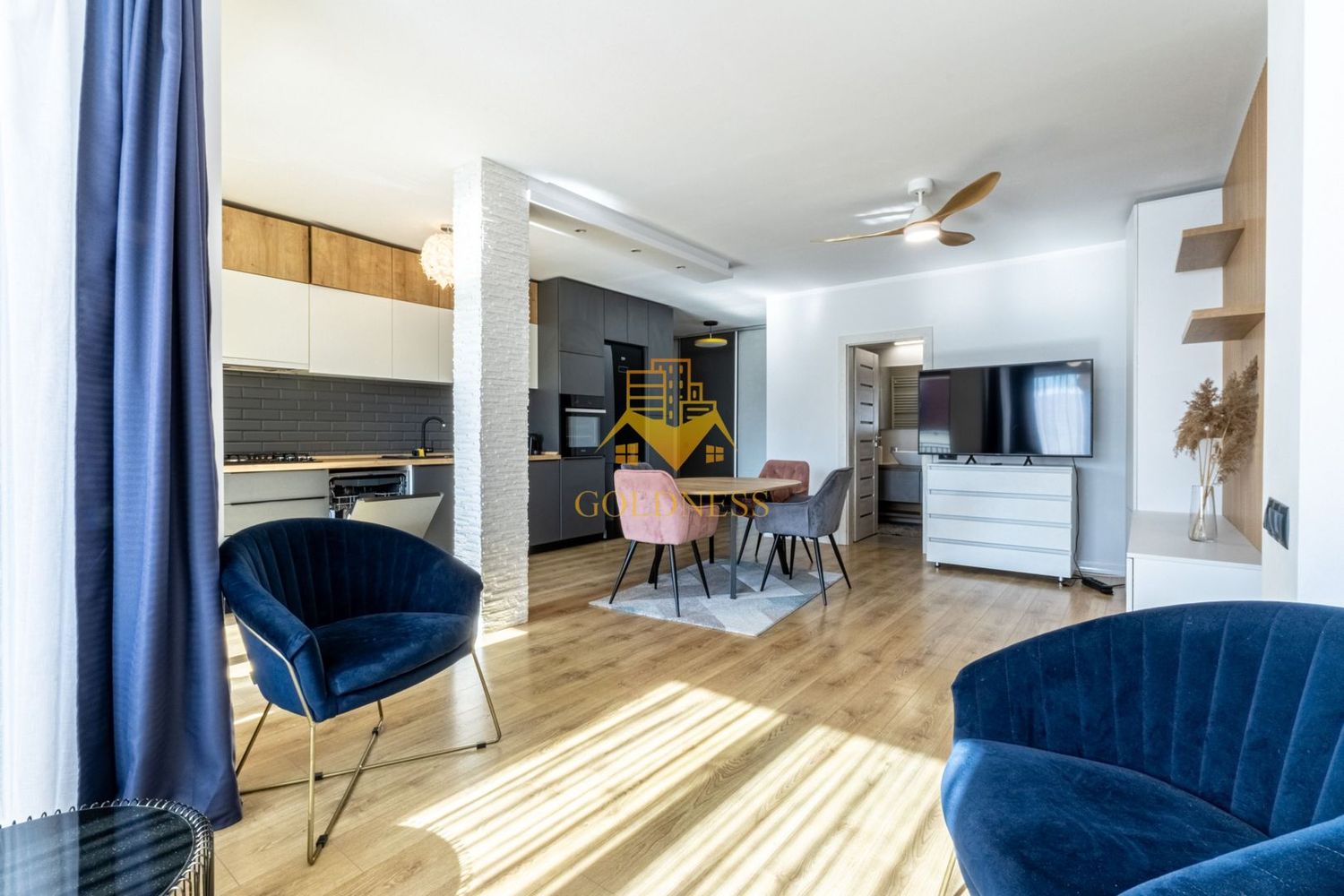 anBn-9853 3 camere, premium, bloc nou, Buna Ziua, Zona Bonjour, ELF, Mega Image