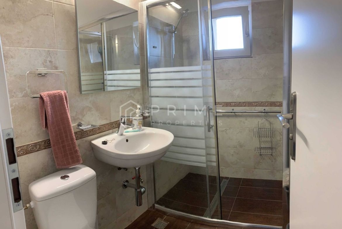 DE ÎNCHIRIAT: Apartament modern cu 2 camere și panoramă – Semicentral