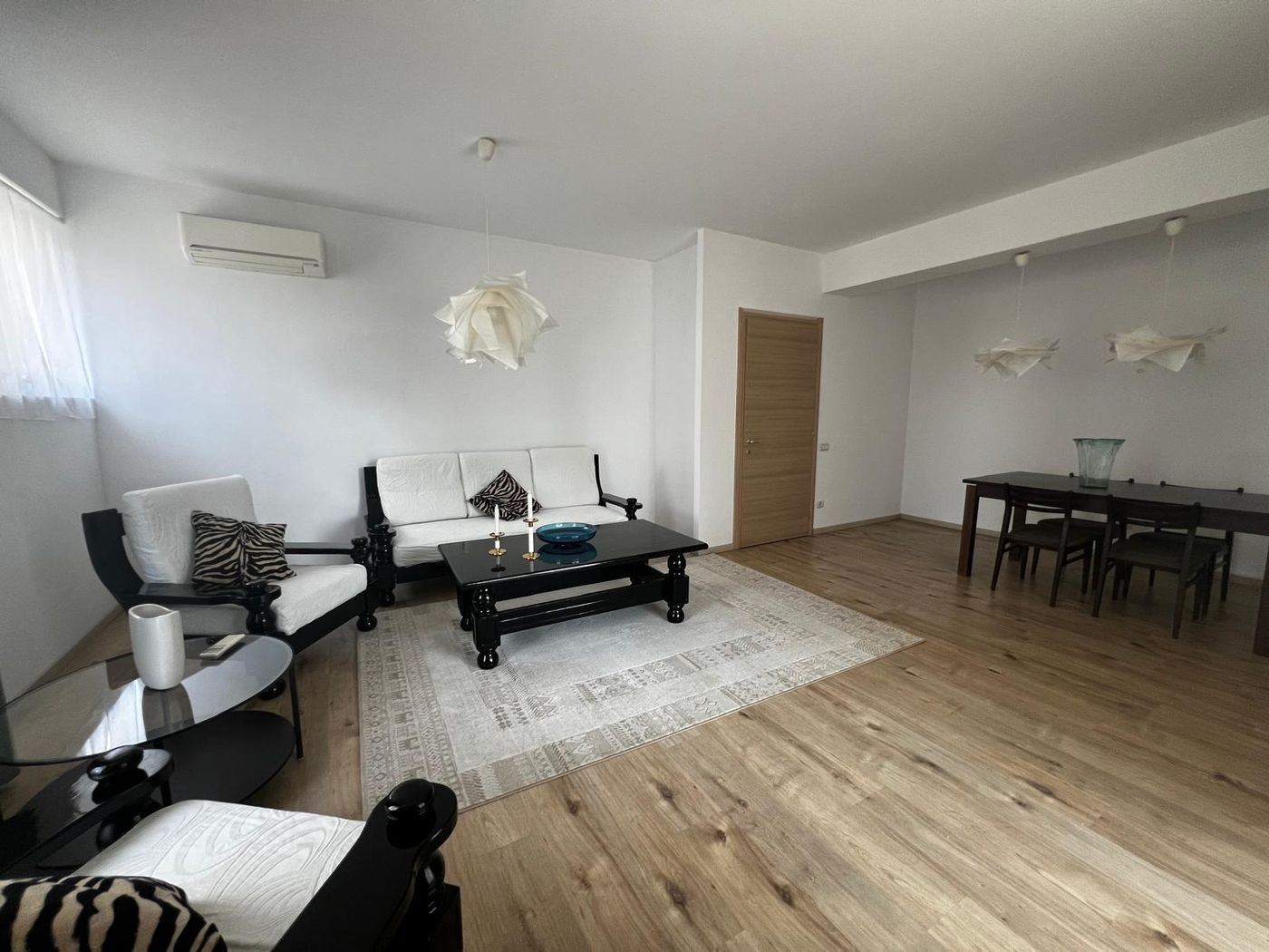Apartament 3 camere (provenit din 4), in complex Laguna Residence - foto 2