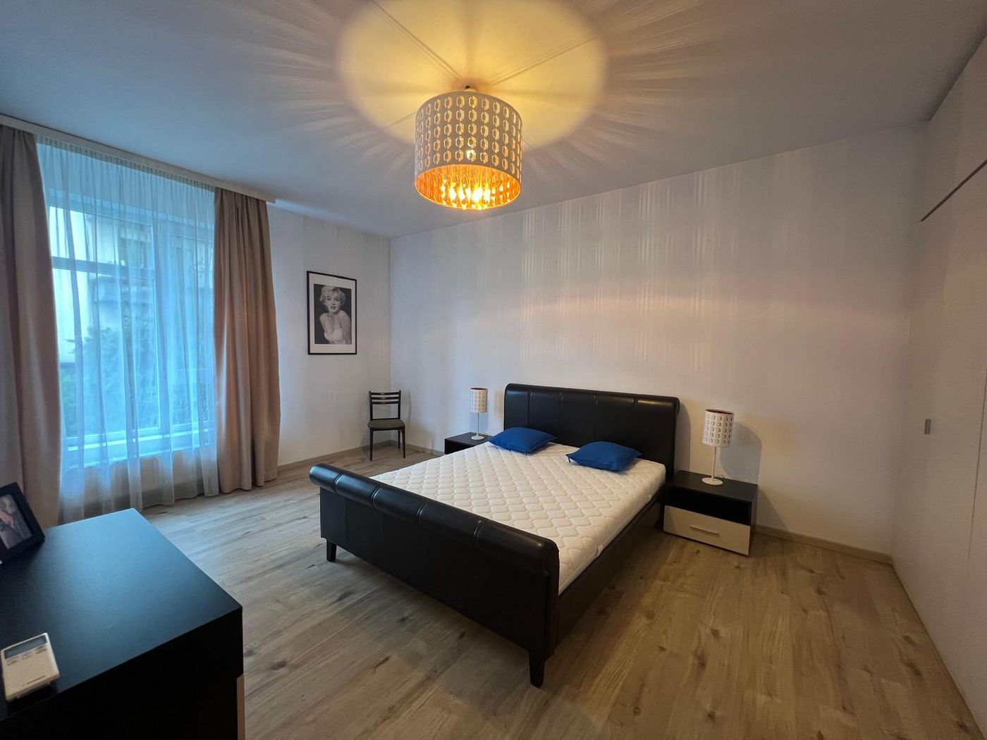 Apartament 3 camere (provenit din 4), in complex Laguna Residence - foto 3
