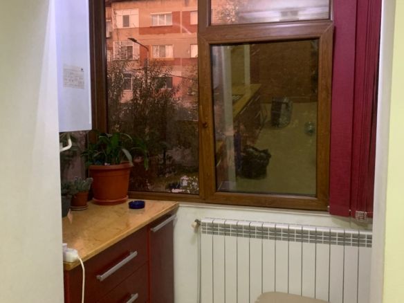 Apartament 3 camere decomandate în Tulcea complet mobilat și utilat - foto 3