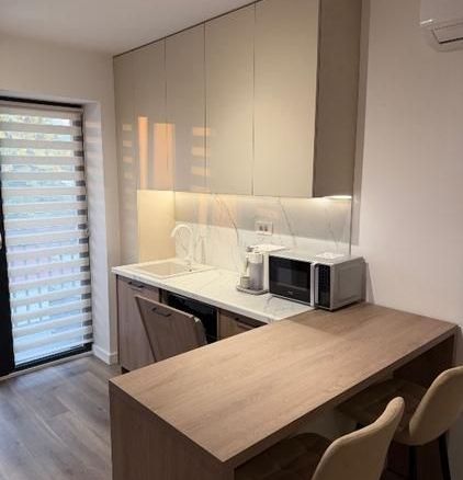 De inchiriat apartament 2 camere nou, central, Universitate, 600 Euro - foto 2