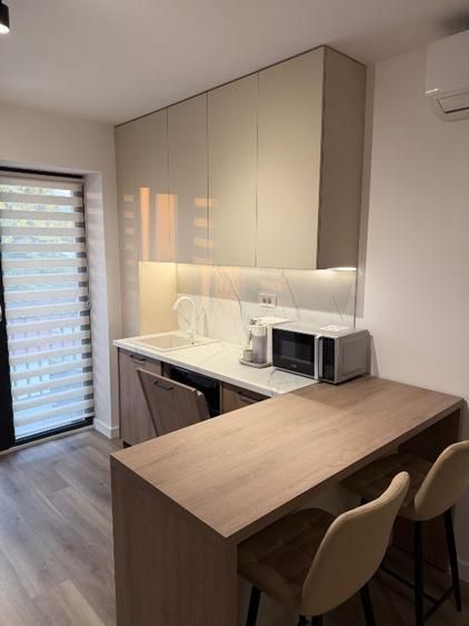 De inchiriat apartament 2 camere nou, central, Universitate, 600 Euro - foto 2