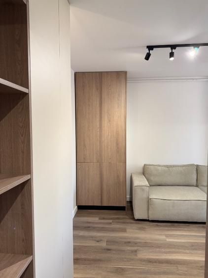 De inchiriat apartament 2 camere nou, central, Universitate, 600 Euro - foto 5