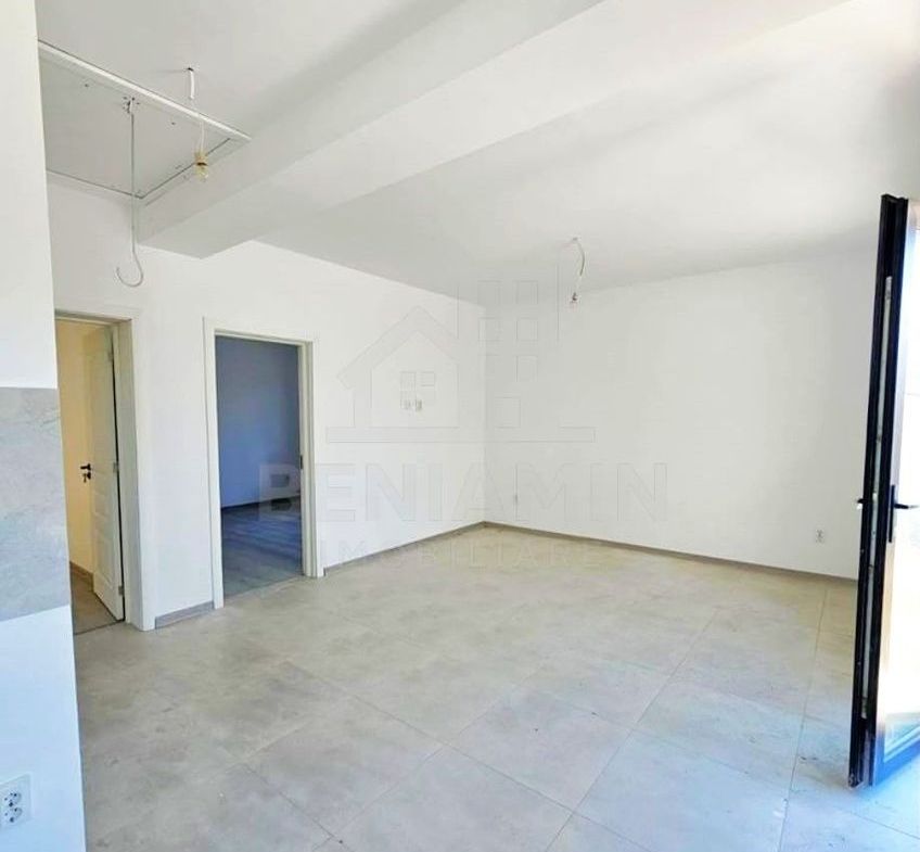 Casa Isalnita-La Cheie-2026-80mp Utili-322mp Teren-Toate Utilitatile - foto 2