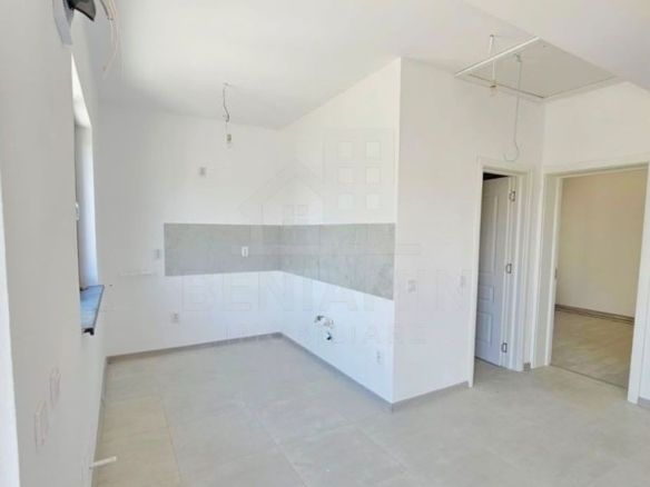 Casa Isalnita-La Cheie-2026-80mp Utili-322mp Teren-Toate Utilitatile - foto 3
