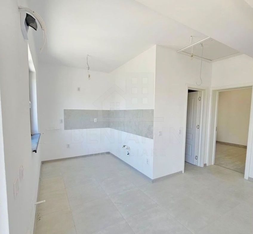 Casa Isalnita-La Cheie-2026-80mp Utili-322mp Teren-Toate Utilitatile - foto 3