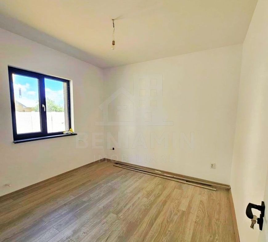 Casa Isalnita-La Cheie-2026-80mp Utili-322mp Teren-Toate Utilitatile - foto 5