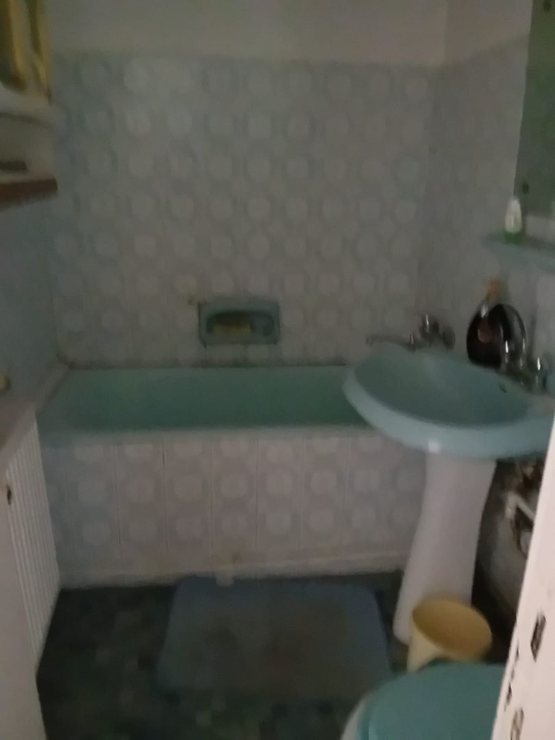 De vanzare - apartament cu 3 camere decomandate, Tiglina 2, etaj 3/4 - foto 5 De vanzare - apartament cu 3 camere decomandate, Tiglina 2, etaj 3/4 - foto 5