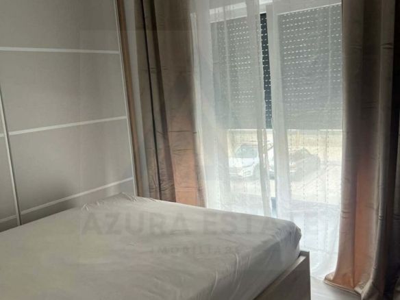 Apartament modern terasa 18 mp etaj 1 prima inchiriere Central - foto 3