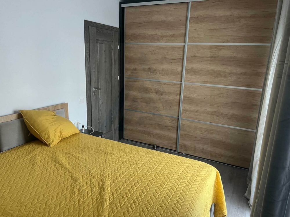 Apartament modern terasa 18 mp etaj 1 prima inchiriere Central - foto 4