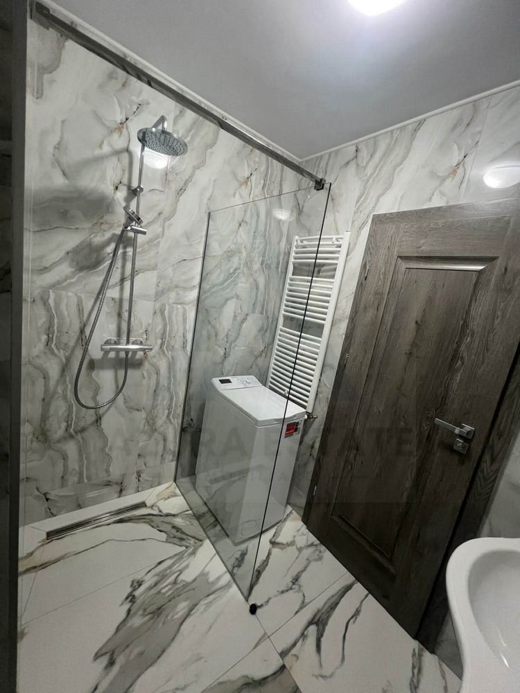 Apartament modern terasa 18 mp etaj 1 prima inchiriere Central - foto 5