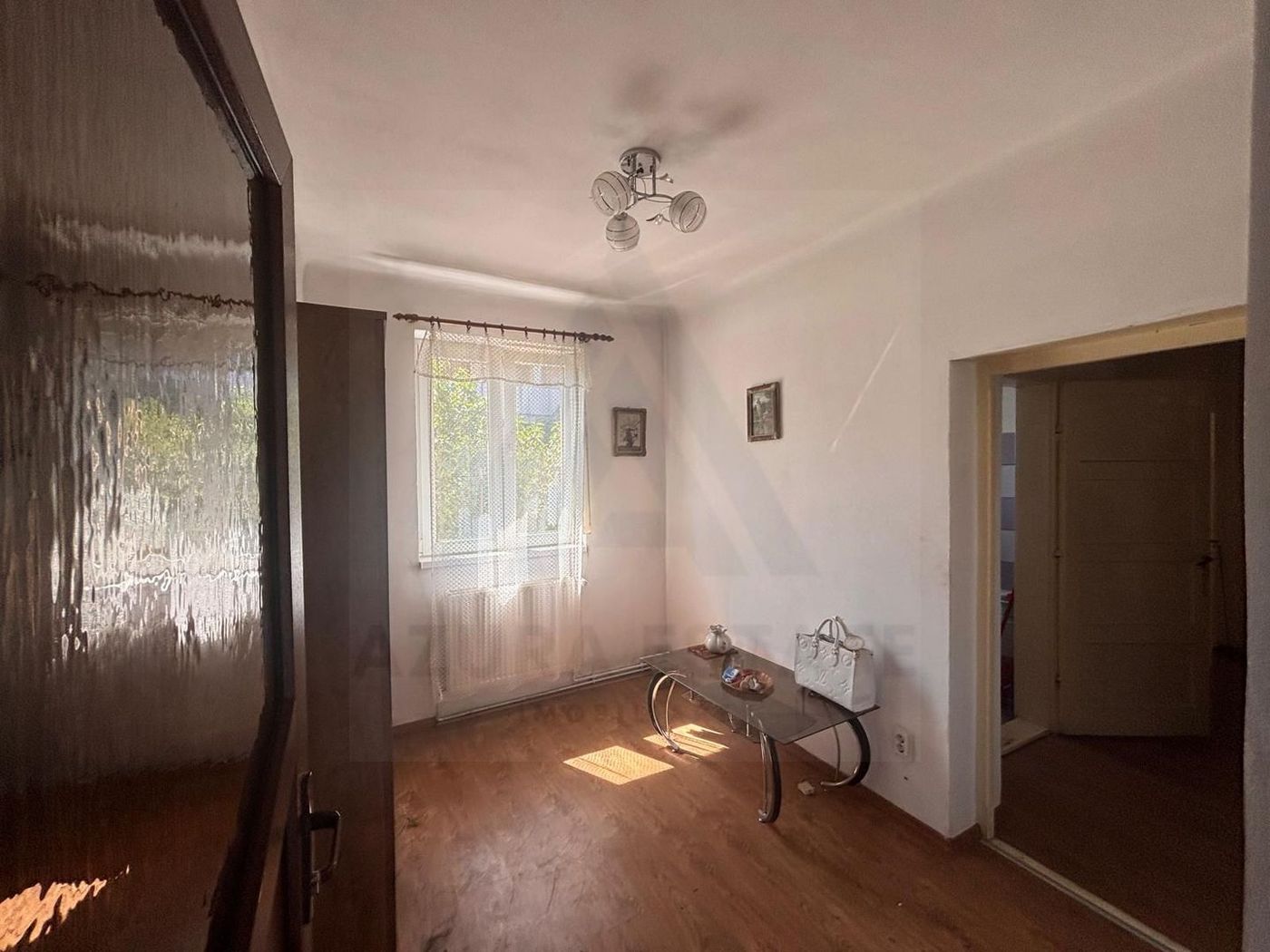 Casa tip duplex singur in curte 335 mp teren zona centrală - foto 3