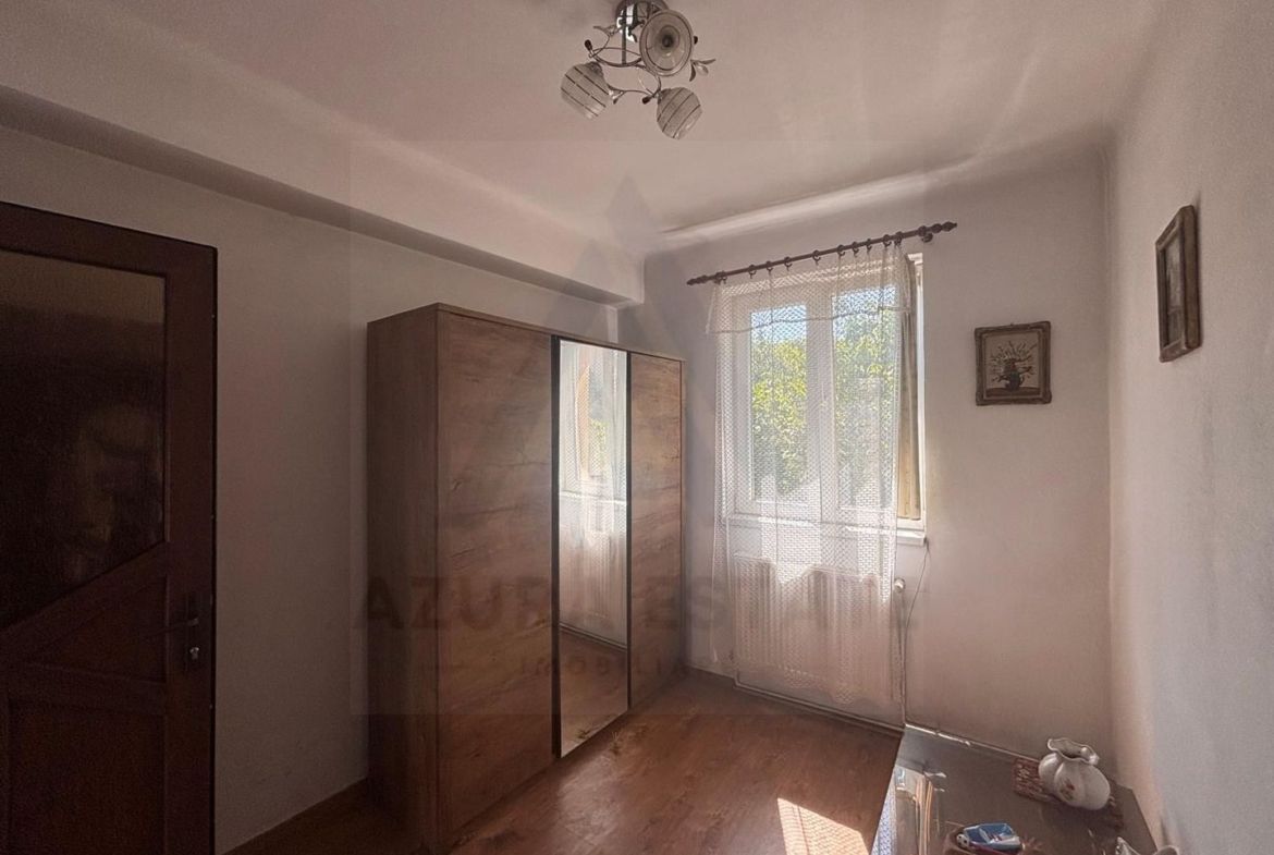 Casa tip duplex singur in curte 335 mp teren zona centrală - foto 5