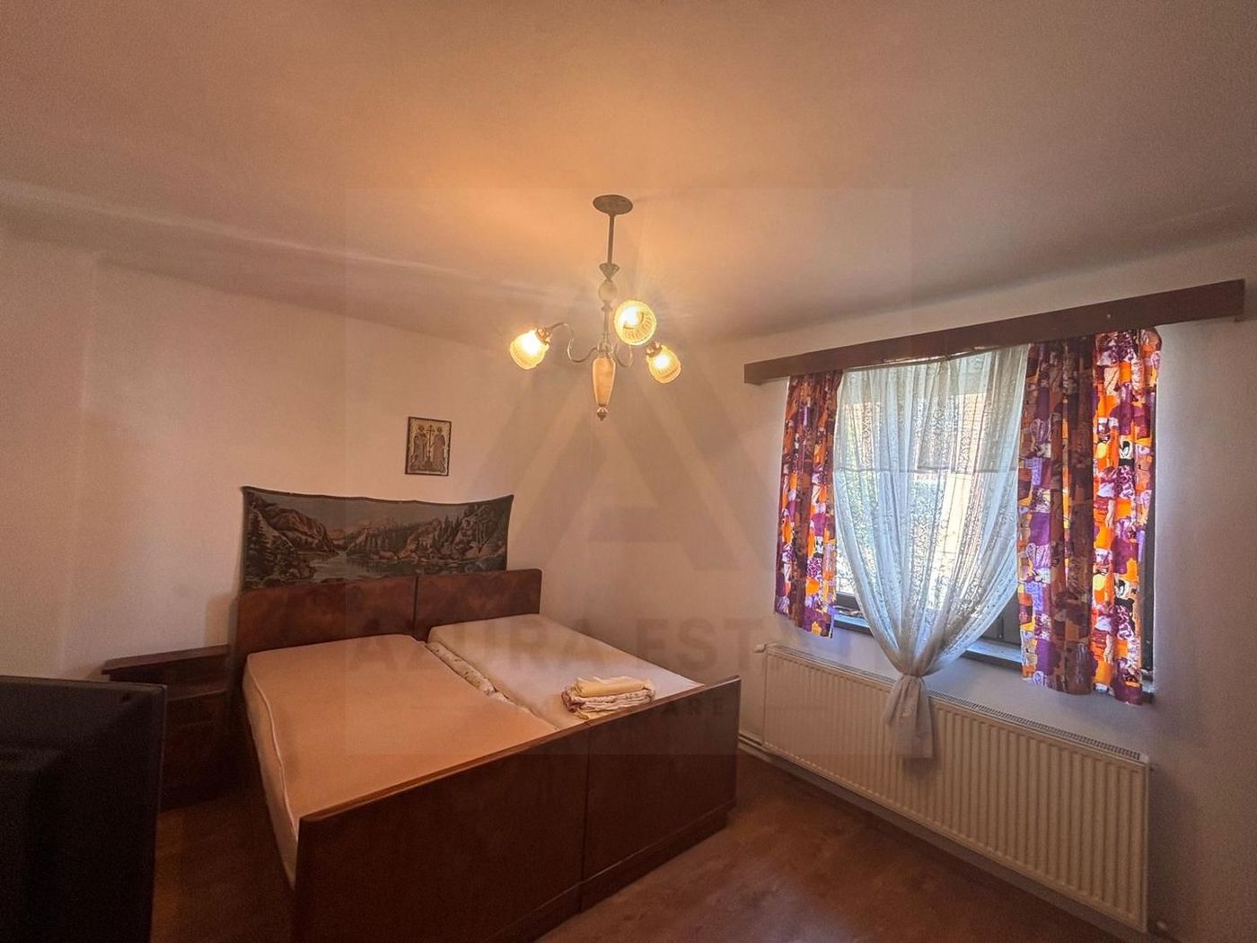 Casa tip duplex singur in curte 335 mp teren zona centrală - foto 8