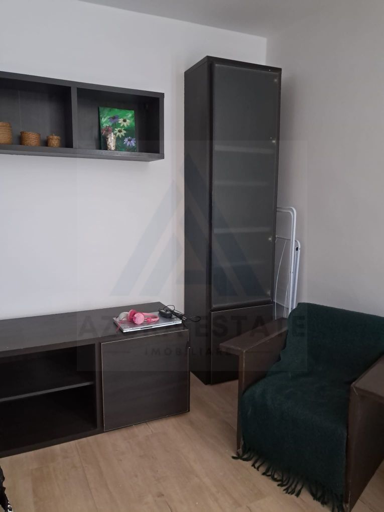 Garsoniera decomandata 44 mp utili etaj 1 zona Lazaret - foto 5