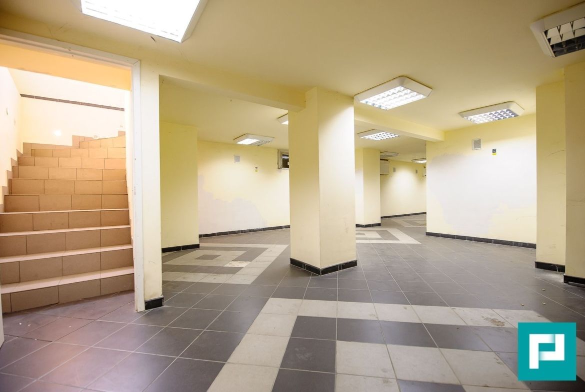 Spațiu comercial Arad, strada Dorobanților 254 mp. - foto 4