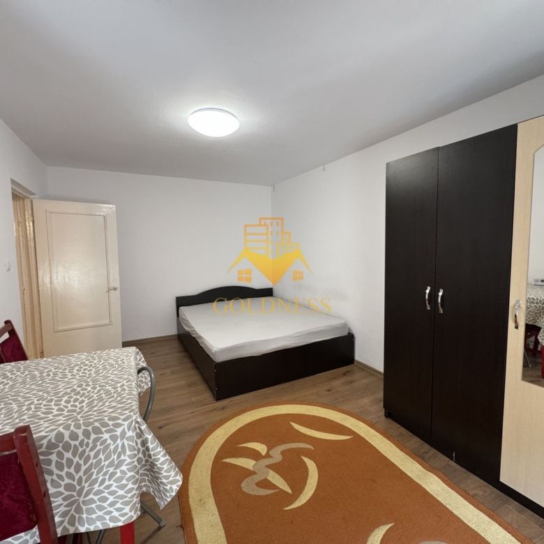 o camera, 30 mp, Manastur str. Negoiu Zona Baza Sportiva, Mehedinti - Imagine principala