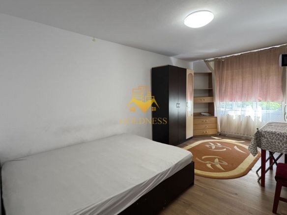 o camera, 30 mp, Manastur str. Negoiu Zona Baza Sportiva, Mehedinti - foto 3