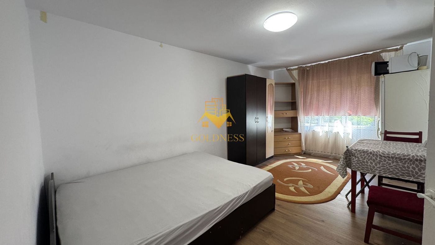 o camera, 30 mp, Manastur str. Negoiu Zona Baza Sportiva, Mehedinti - foto 3 o camera, 30 mp, Manastur str. Negoiu Zona Baza Sportiva, Mehedinti - foto 3