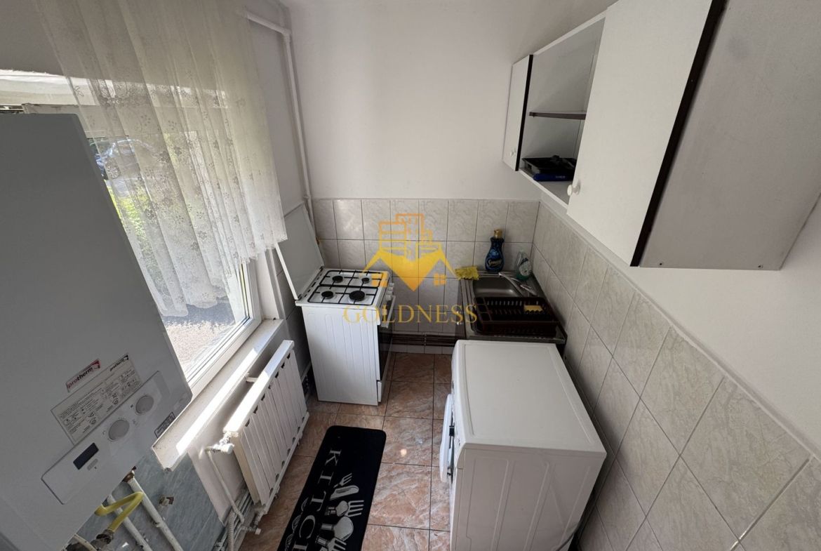 o camera, 30 mp, Manastur str. Negoiu Zona Baza Sportiva, Mehedinti - foto 5
