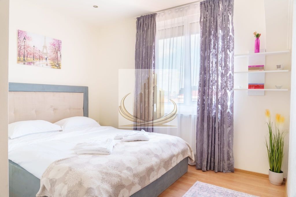 Apartament cu 2 Camere de Închiriat | Ultracentral |  Piața Victoriei - Imagine principala