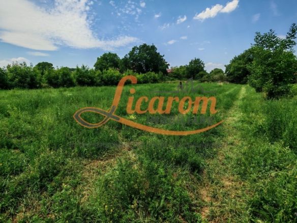 Teren intravilan Stupini ,Central, 823mp,Utilitati,83000 eur - foto 2