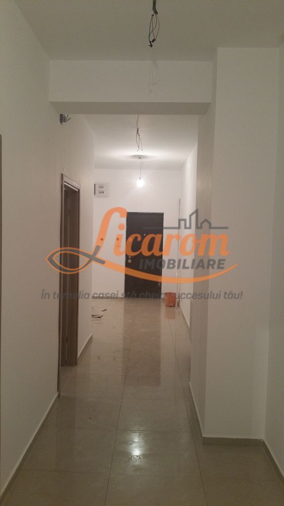 Spatiu de birou Centrul Civic  str Mihail Kogalniceanu pret 600 euro - Imagine principala