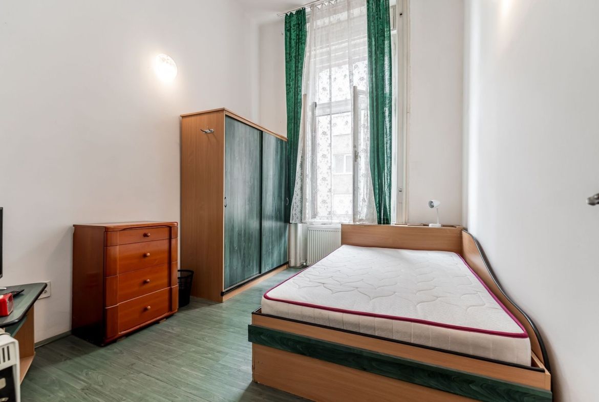 Apartament ultracentral cu 3 camere plus un bonus Comision 0 - foto 4