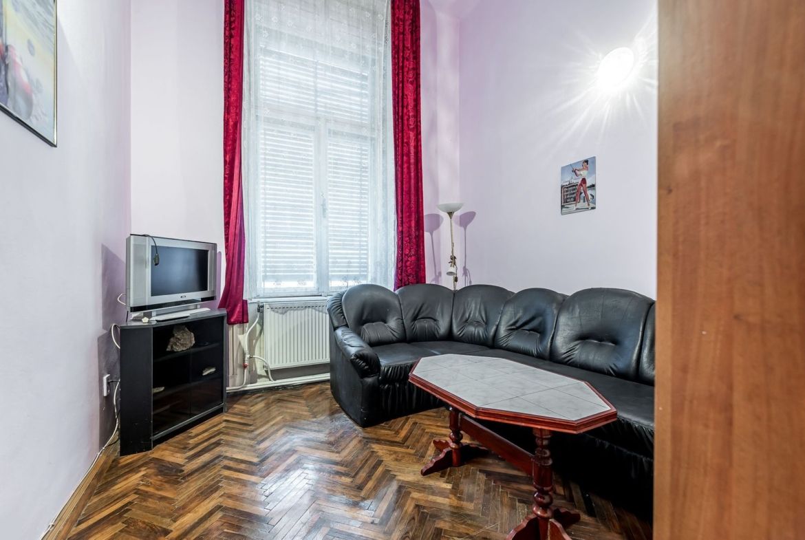 Apartament ultracentral cu 3 camere plus un bonus Comision 0 - foto 6