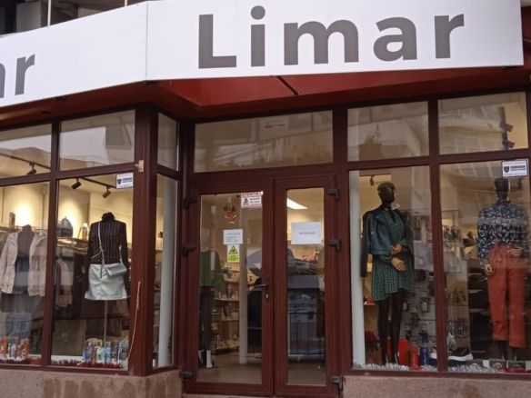 Spațiu comercial ultracentral, 200 mp singurul vad 100% pietonal Roman - Imagine principala