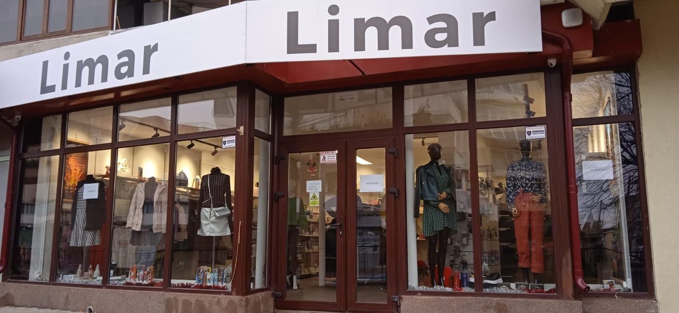 Spațiu comercial ultracentral, 200 mp singurul vad 100% pietonal Roman - Imagine principala