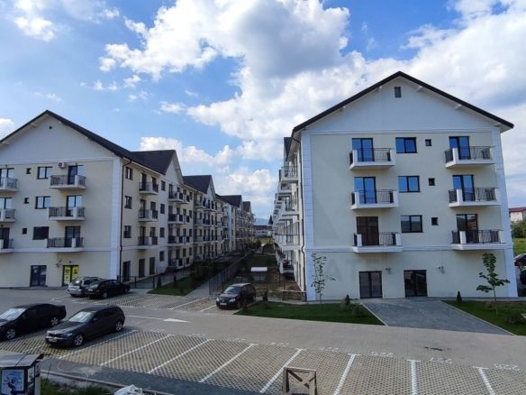 Apartament premimum 80 mp utili etaj 1 parcare terasa boxa in Selimbar - foto 3