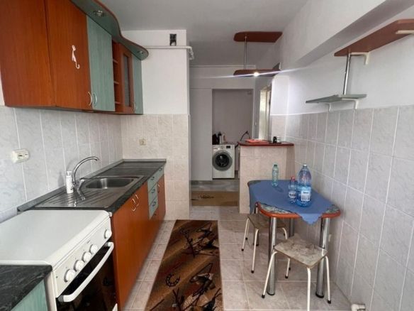 De vanzare apartament cu 2 camere Mazepa 1, etaj 5/8, 67.000 euro - Imagine principala