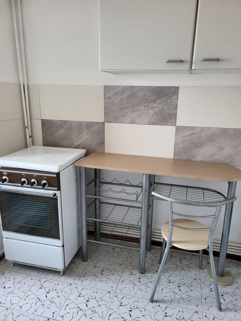 De inchiriat apartament cu o camera Tiglina 1, etaj 1/7, 300 euro - foto 2 De inchiriat apartament cu o camera Tiglina 1, etaj 1/7, 300 euro - foto 2