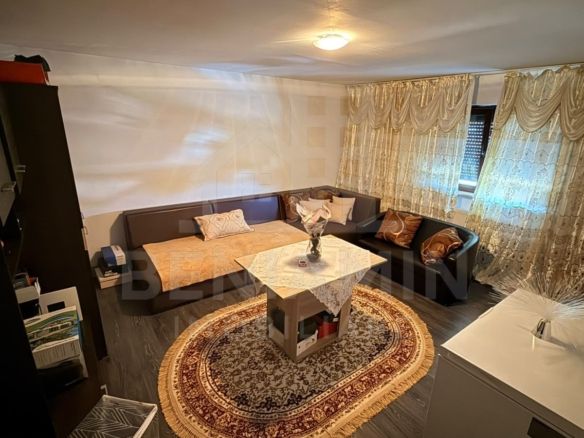 Casa de vanzare mobilata in Popoveni an2017 332mp teren - foto 3