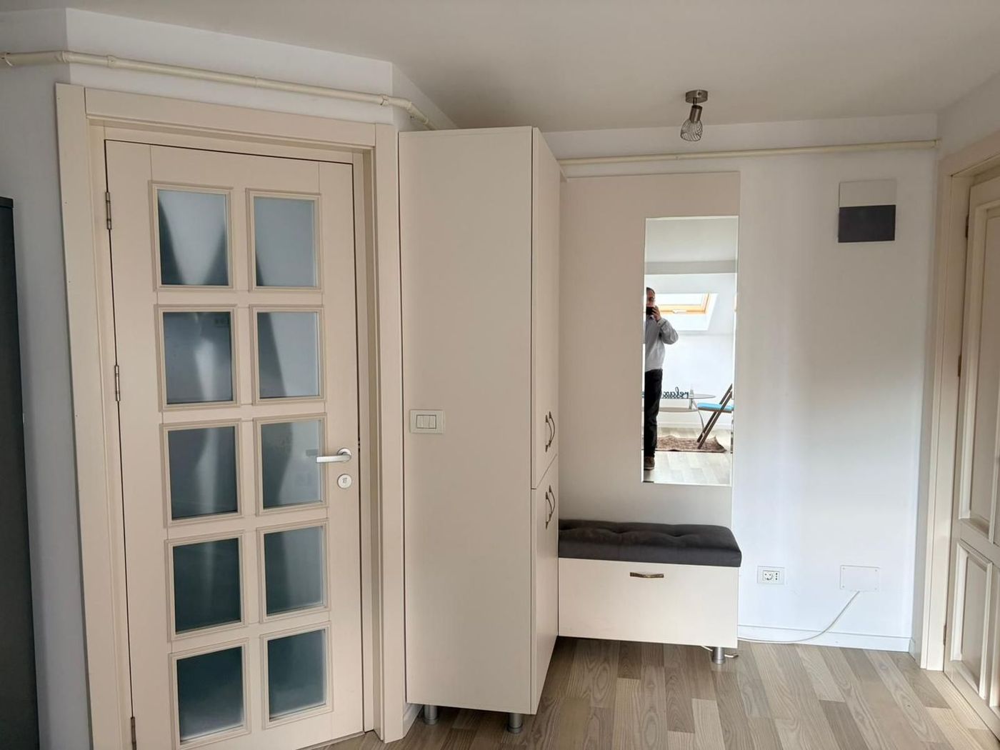 Apartament 70.55 mp, complet mobilat, ultimul nivel + balcon 7.87mp - foto 5
