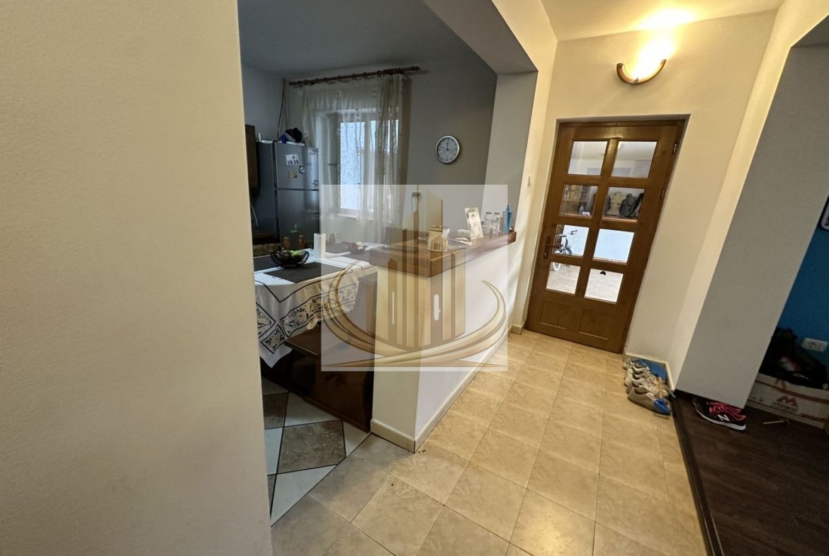 Casă 160 mp + atelier 200 mp + anexă + teren 1.000 mp | Exclusivitate - foto 8
