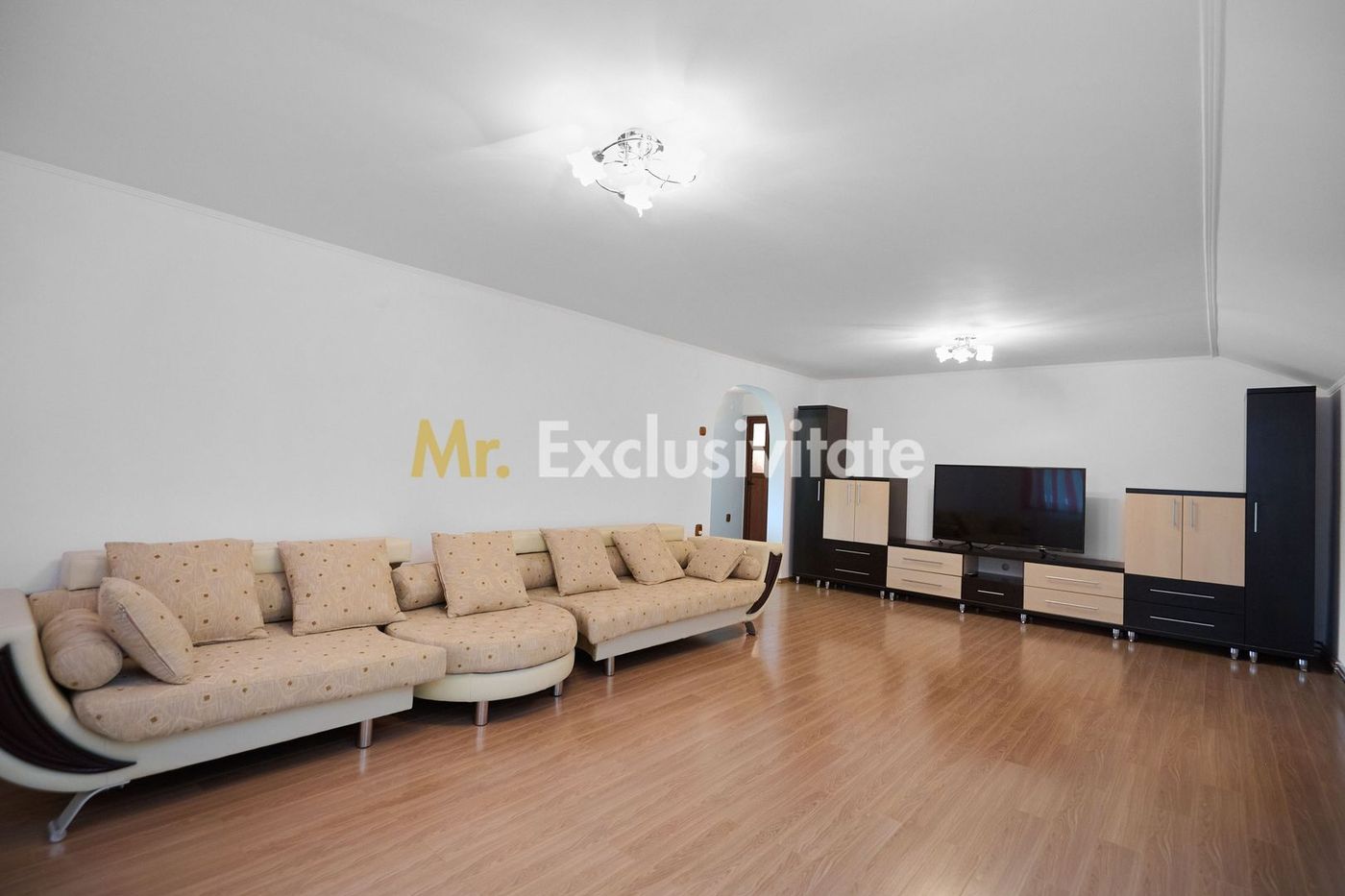 Casă rară în Găvana | Vecină cu pădurea, aproape de toate facilitățile - foto 4 Casă rară în Găvana | Vecină cu pădurea, aproape de toate facilitățile - foto 4