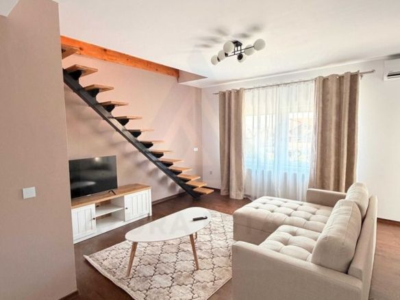 Apartament 2 camere la vila 58 mp utili balcon si parcare zona Brana - Imagine principala