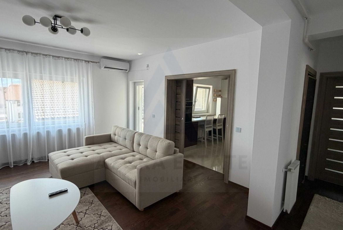 Apartament 2 camere la vila 58 mp utili balcon si parcare zona Brana - foto 2