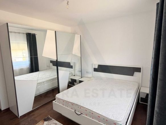 Apartament 2 camere la vila 58 mp utili balcon si parcare zona Brana - foto 3