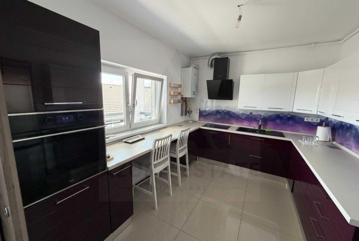 Apartament 2 camere la vila 58 mp utili balcon si parcare zona Brana - foto 4