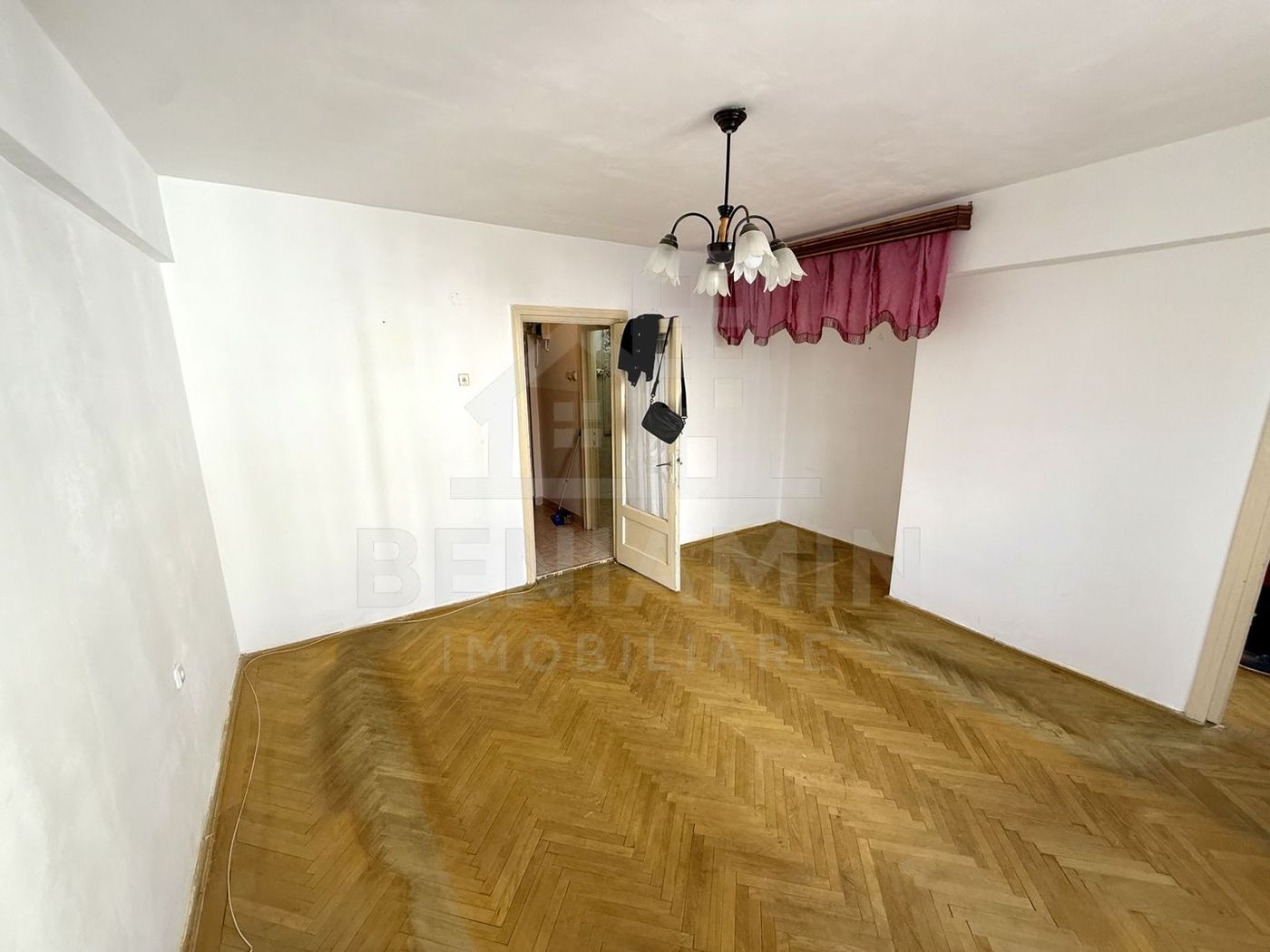 2 camere - etaj 1 - investitie - zona excelenta - Cinema Patria - Imagine principala 2 camere - etaj 1 - investitie - zona excelenta - Cinema Patria - Imagine principala