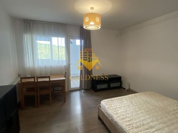 o camera decomandata, Manastur, Parang, Baza Sportiva - Imagine principala