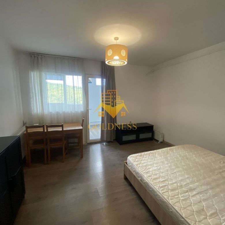 o camera decomandata, Manastur, Parang, Baza Sportiva - Imagine principala
