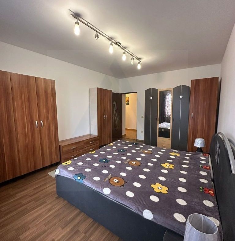 Apartament modern 3 camere 67 mp utili 2 balcoane 2 bai zona Turnisor - foto 2