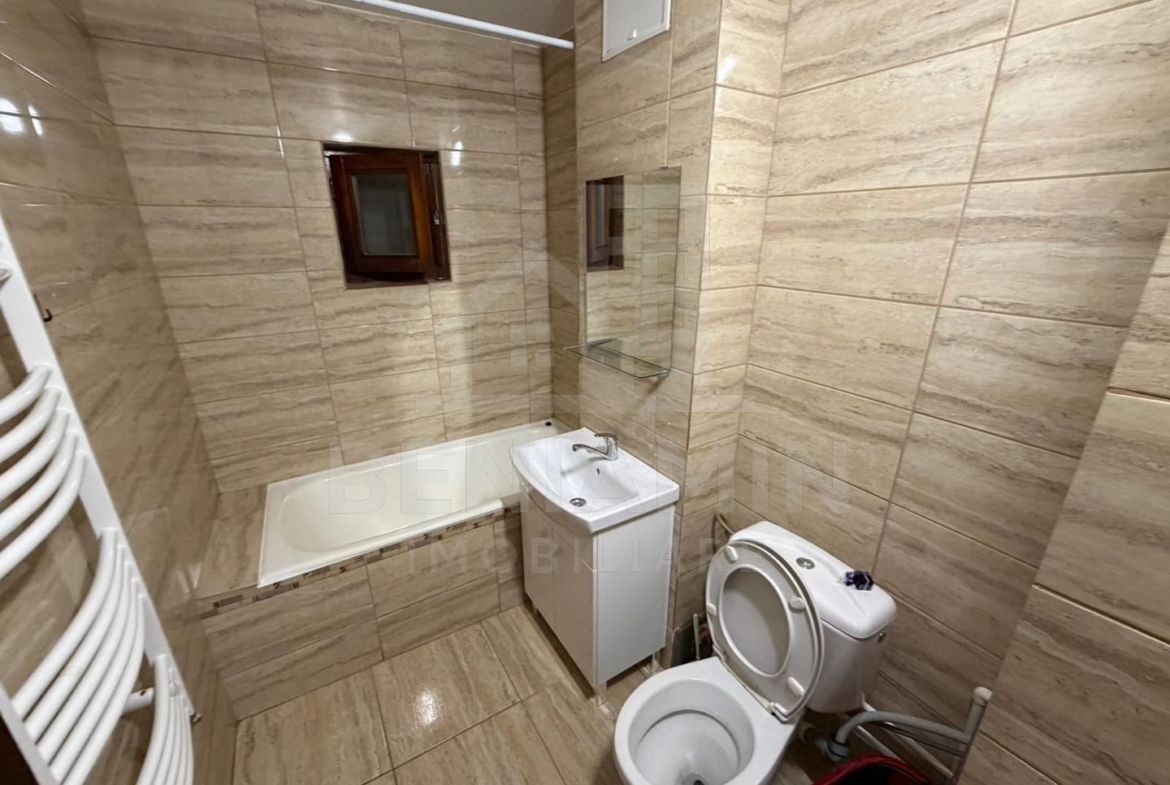 2camere deco-Sara-Medicina-Spital nr1-centrala-apa separat-et 3-liber - foto 6